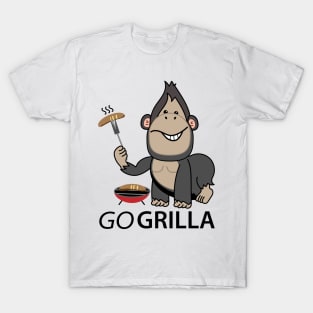 Funny gorilla as a griller T-Shirt